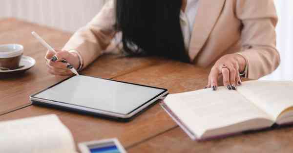 大数据包含设备数据的行业文章