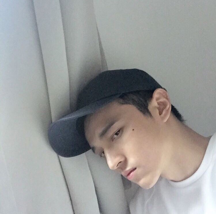 魏钧茂欢