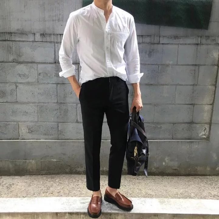 诸言紫世