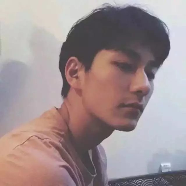 包邦清宏