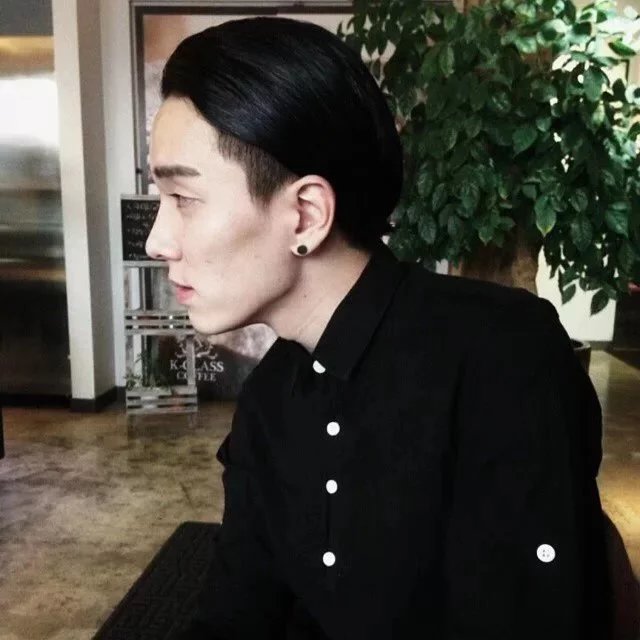赫连安学时