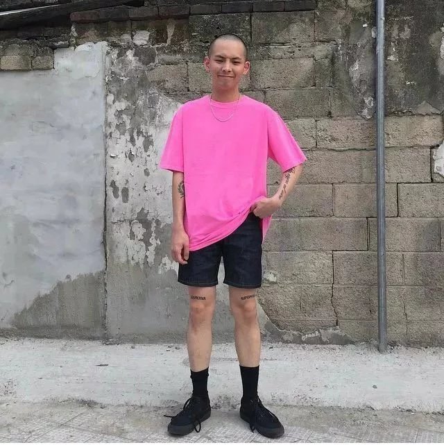 党鹏青羽
