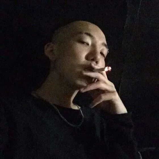 殷龙羽琰