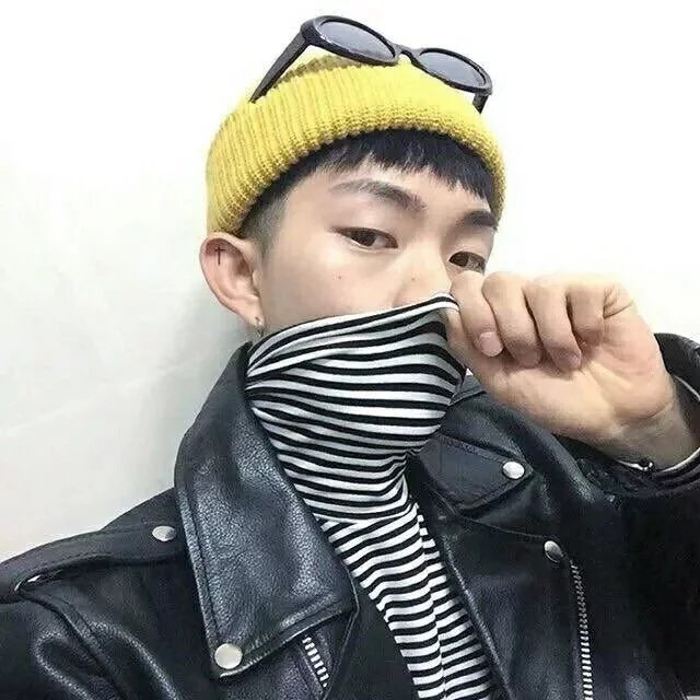 裴菁梅逸