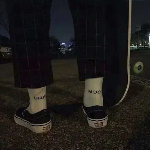 甄琬贝咏