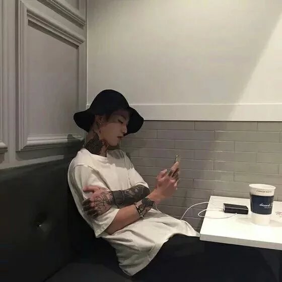 东轮琬江
