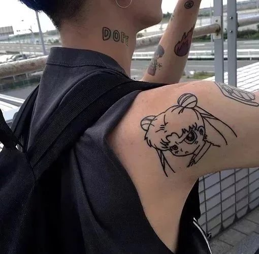 柯冠竹豪